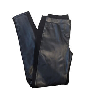 WORTHINGTON Black Pleather skinny pants